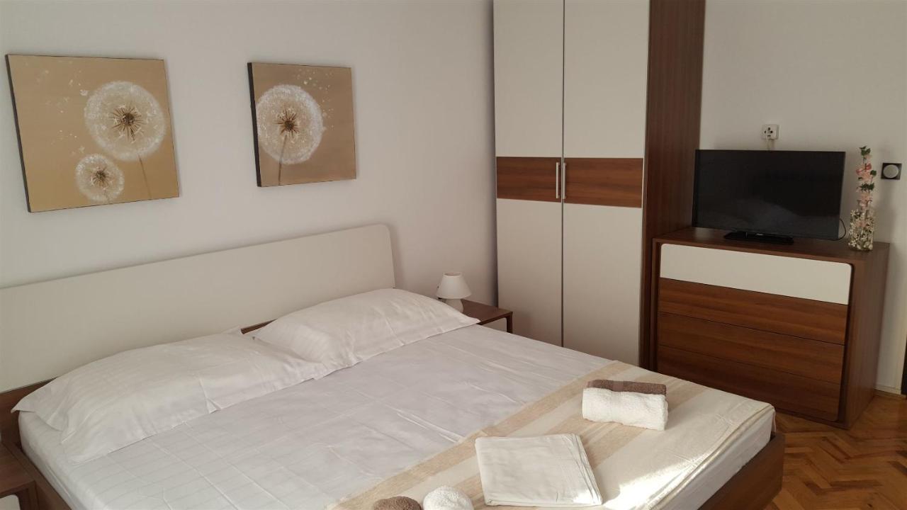 Apartments Ivo Pag Town Luaran gambar