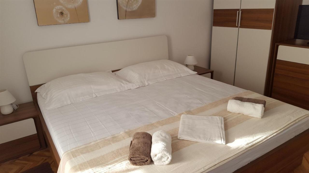 Apartments Ivo Pag Town Luaran gambar