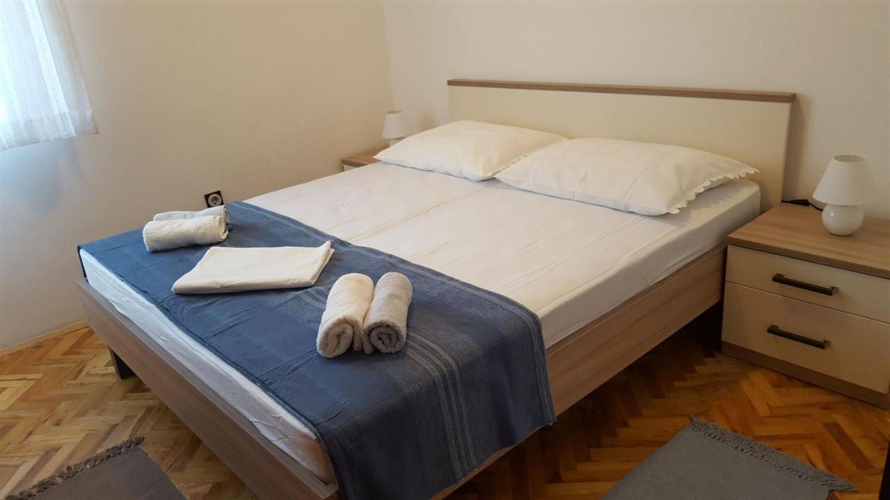 Apartments Ivo Pag Town Luaran gambar